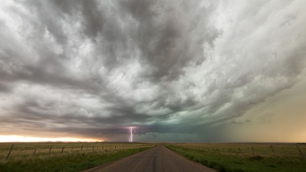 A Storm Chasing Adventure 1